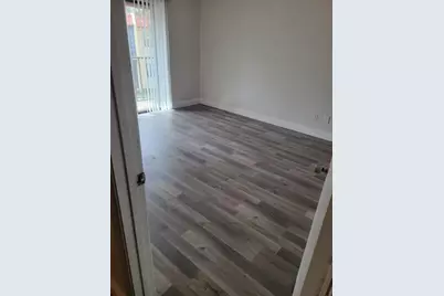 2050 Oleander Boulevard #10-105, Fort Pierce, FL 34950 - Photo 8