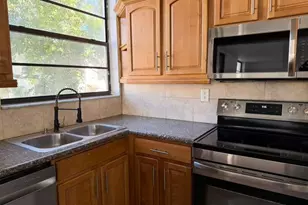 1754 NW 55th Ave, Lauderhill, FL 33313 - Photo 8