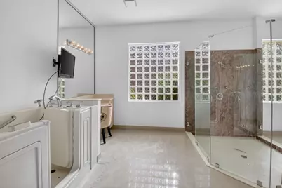 6940 Balboa Island Court, Delray Beach, FL 33446 - Photo 32