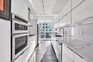 2275 Biscayne Blvd, Miami, FL 33137 - Photo 22