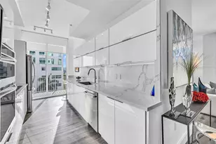 2275 Biscayne Blvd, Miami, FL 33137 - Photo 22