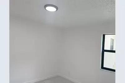 4104 NW 114th Avenue, Coral Springs, FL 33065 - Photo 12