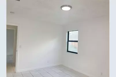 4104 NW 114th Avenue, Coral Springs, FL 33065 - Photo 12