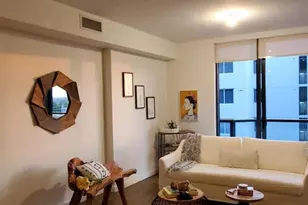 201 SW 17th Rd, Miami, FL 33129 - Photo 8