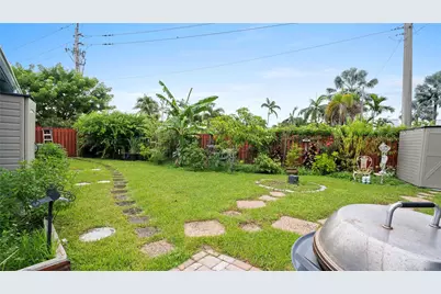 6322 Royal Palm Boulevard, Margate, FL 33063 - Photo 18