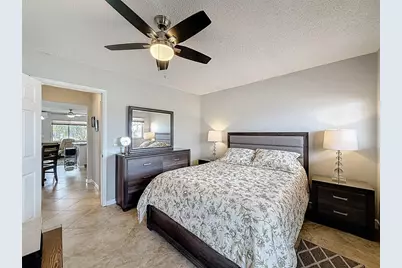 800 SW 11th Avenue #12, Hallandale Beach, FL 33009 - Photo 12