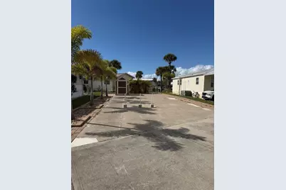 6614 SE 53rd Lane, Okeechobee, FL 34974 - Photo 1