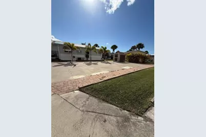 6614 SE 53rd Lane, Okeechobee, FL 34974 - Photo 2