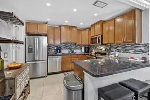 3673 W Forge Rd, Davie, FL 33328 - Photo 10