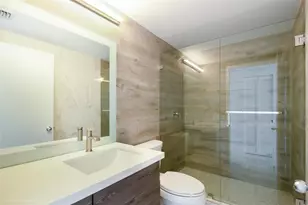 701 Brickell Key Blvd, Miami, FL 33131 - Photo 12