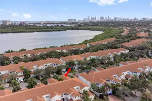 1554 Yellowheart Way, Hollywood, FL 33019 - Photo 1