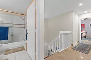 1554 Yellowheart Way, Hollywood, FL 33019 - Photo 30