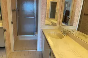 7280 S Devon Dr, Fort Lauderdale, FL 33321 - Photo 16