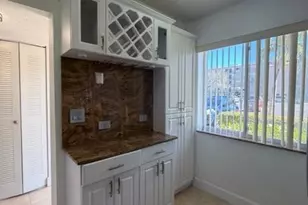 7840 NW 50th St, Lauderhill, FL 33351 - Photo 8