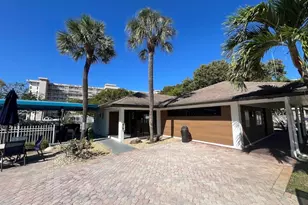 2671 S Course Dr, Pompano Beach, FL 33069 - Photo 30