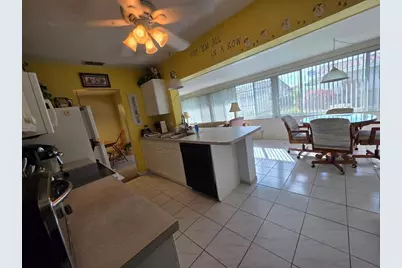 4391 NW 12th Avenue, Deerfield Beach, FL 33064 - Photo 4