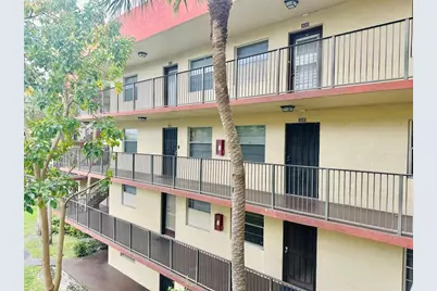 3341 NW 47th Terrace #306, Fort Lauderdale, FL 33319 - Photo 4