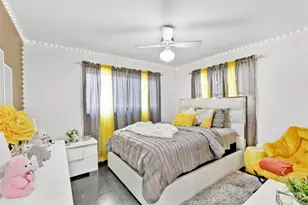 6400 W Garfield St, Hollywood, FL 33024 - Photo 16