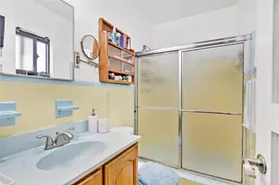 6400 W Garfield St, Hollywood, FL 33024 - Photo 18