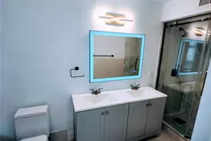 793 NE 206th St, Miami, FL 33179 - Photo 10