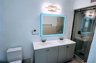 793 NE 206th St, Miami, FL 33179 - Photo 12