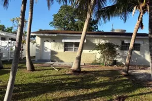 301 SE 21st Ave, Boynton Beach, FL 33435 - Photo 2