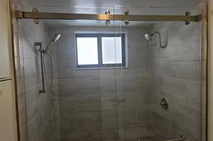 2177 Montpeliar, Weston, FL 33326 - Photo 34