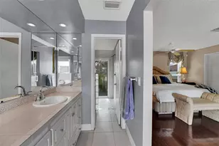 9800 NW 10th Ct, Plantation, FL 33322 - Photo 48