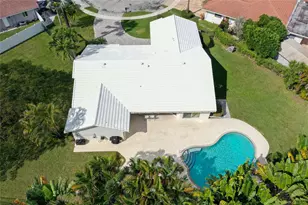 9800 NW 10th Ct, Plantation, FL 33322 - Photo 16