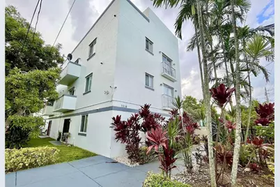 7516 NE 1st Avenue #302, Miami, FL 33138 - Photo 1
