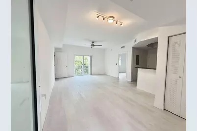 7516 NE 1st Avenue #302, Miami, FL 33138 - Photo 2