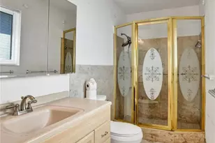 2241 NE 61st Ct, Fort Lauderdale, FL 33308 - Photo 8