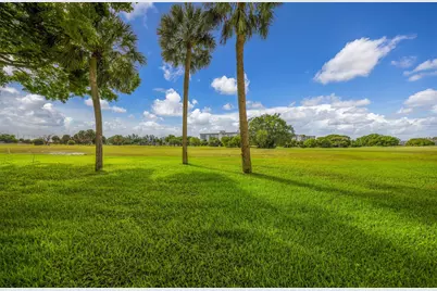 2850 N Palm Aire Drive #104, Pompano Beach, FL 33069 - Photo 22