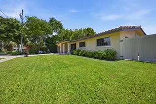 730 SE 3rd Terrace, Pompano Beach, FL 33060 - Photo 4