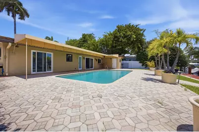 730 SE 3rd Terrace, Pompano Beach, FL 33060 - Photo 10