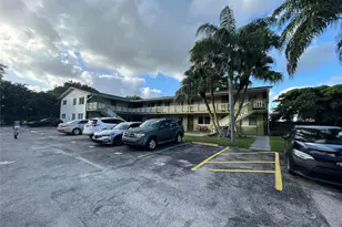 6601 SW 46th St, Davie, FL 33314 - Photo 2