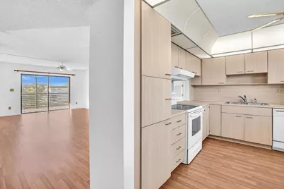 4930 E Sabal Palm Boulevard #409, Tamarac, FL 33319 - Photo 12