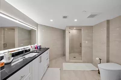 19667 Turnberry Way #20GR, Miami, FL 33180 - Photo 28