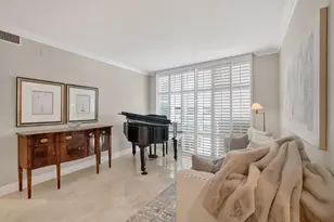 350 SE 2nd St, Fort Lauderdale, FL 33301 - Photo 8