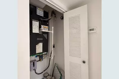 560 S S Park #26-7, Hollywood, FL 33021 - Photo 8