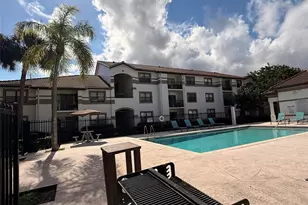 560 S S Park, Hollywood, FL 33021 - Photo 20