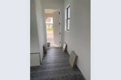 5637 W Cerva Lane, Immokalee, FL 34142 - Photo 2