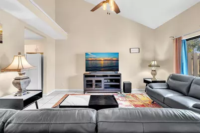 10240 NW 33rd Place, Sunrise, FL 33351 - Photo 4