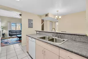 10240 NW 33rd Pl, Sunrise, FL 33351 - Photo 28