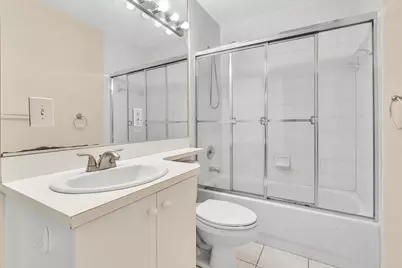 10240 NW 33rd Place, Sunrise, FL 33351 - Photo 20