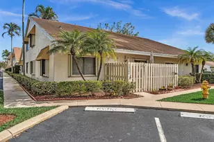 10240 NW 33rd Pl, Sunrise, FL 33351 - Photo 2