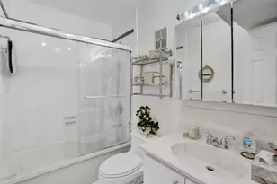 9530 Alcazar Ln, Davie, FL 33324 - Photo 26