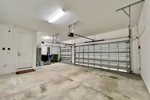 11679 SW 13th Ct, Pembroke Pines, FL 33025 - Photo 40