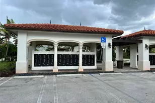 11679 SW 13th Ct, Pembroke Pines, FL 33025 - Photo 38