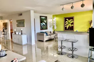 800 Cypress Grove Dr, Pompano Beach, FL 33069 - Photo 4